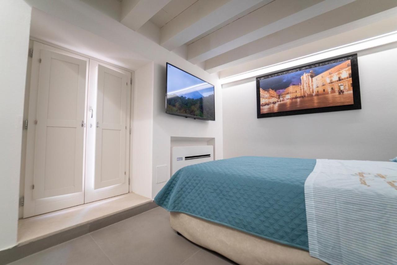 شقة Ortigia Charme Piazza Duomo سيراكوزا المظهر الخارجي الصورة